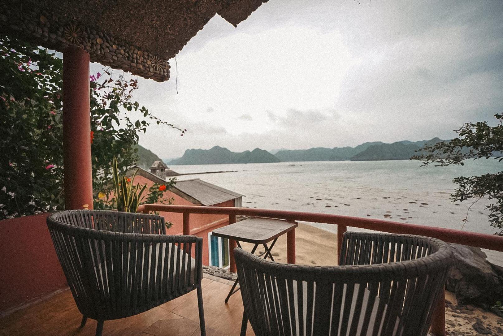 The One 'private Island' Escape Gia Luan